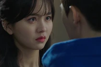 Sụp đổ hình tượng khi khi người chồng hoàn hảo ngoại tình