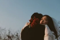 8 tháng cưới không đụng vào người, ngày ra tòa chồng nói câu lạ