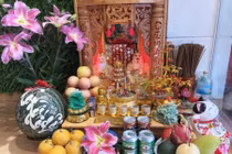 Những loại hoa nên đặt lên bàn thờ Thần tài để cầu tài lộc