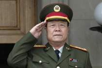 Đại quan tham Trung Quốc hoang dâm, dùng đủ trò để thoát thân