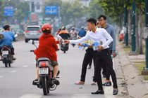 Anh bán hàng rong kể chuyện kiếm chục tỷ từ sốt đất