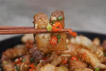 Đại kỵ khi ăn thịt lợn, cần biết kẻo 'hối không kịp'