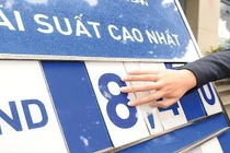 Lãi suất tiết kiệm 12 tháng, chọn ngân hàng cao nhất gửi tiền