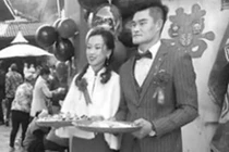 Chú rể không chút do dự nhảy xuống sông cứu bé gái sắp chết đuối