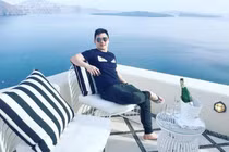 Thiếu gia 9X vào 'sới', trăm tỷ mua cổ phiếu, lên chủ tịch đội bóng