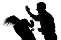 Bỏ đi vì bị chồng bạo hành, vợ sốc nặng khi kiểm tra camera