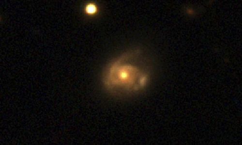 Phát hiện lỗ đen “háu ăn” đang ngấu nghiến xé nát một ngôi sao