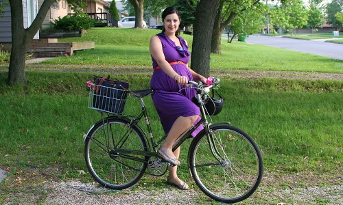 Nguyên tắc đi xe đạp giữ an toàn cho bà bầu