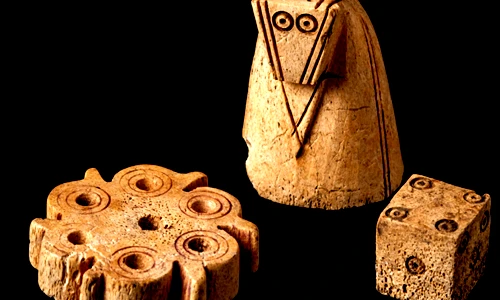 Sốc nặng sự thật đằng sau quân cờ nghìn tuổi cực quý hiếm