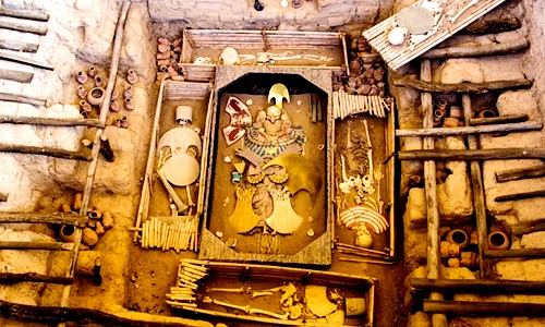 Mở lăng mộ hoàng gia Ấn Độ, bàng hoàng thấy vật lạ 4.000 tuổi