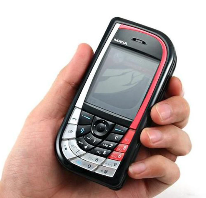 Những chiếc điện thoại di động từng là mơ ước của thế hệ 8X