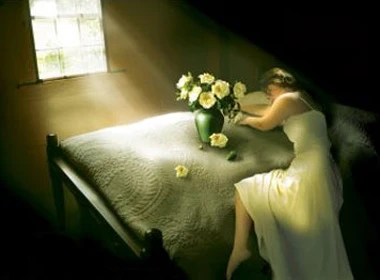 Mẹo ngụy trang khuôn mặt mệt mỏi thành rạng rỡ, tươi rói