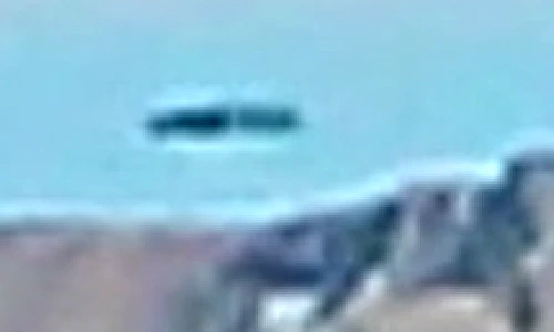  UFO hình "bút máy Hero" xuất hiện tại Mỹ