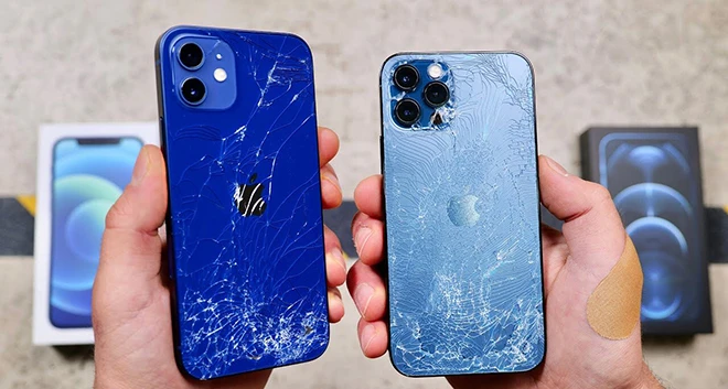 Buốt ruột nhìn những màn “tra tấn” iPhone 12 khủng khiếp