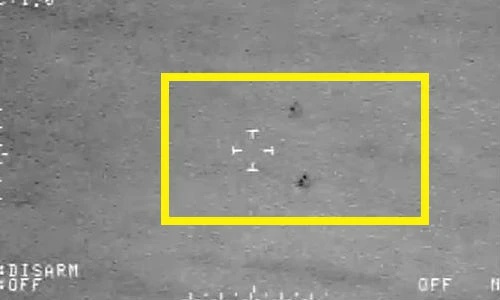 Phát hiện UFO xuất hiện trên biển rồi bỗng tách làm hai