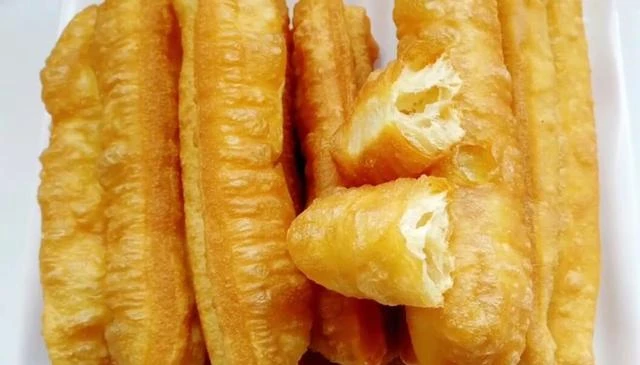 Chỉ vài phút cho món quẩy sữa thơm ngon bổ dưỡng ai cũng thích mê