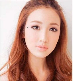 Phụ nữ có nốt ruồi này, coi chừng khổ vì tình