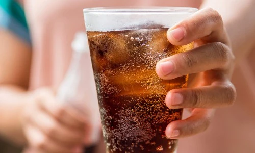 Béo phì, dậy thì sớm... vì nước ngọt có ga