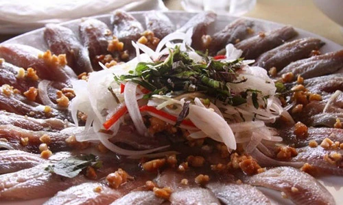 Sự thật kinh ngạc về cá bỗng đặc sản Tuyên Quang