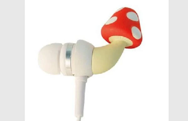 Những tai nghe dị độc có 1-0-2