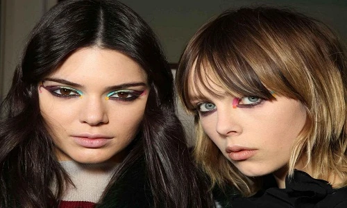 Xu hướng trang điểm mắt cầu vồng cho cô nàng ‘’tắc kè hoa’’