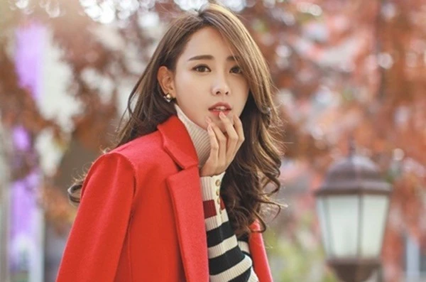 Bật mí cách phối đồ đỏ sang-xịn du xuân dịp năm mới