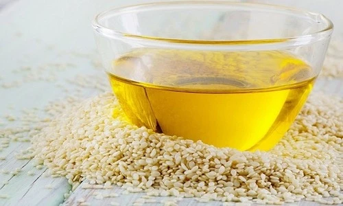 Bị khô mũi vào mùa đông, dùng ngay 3 loại dầu này để trị