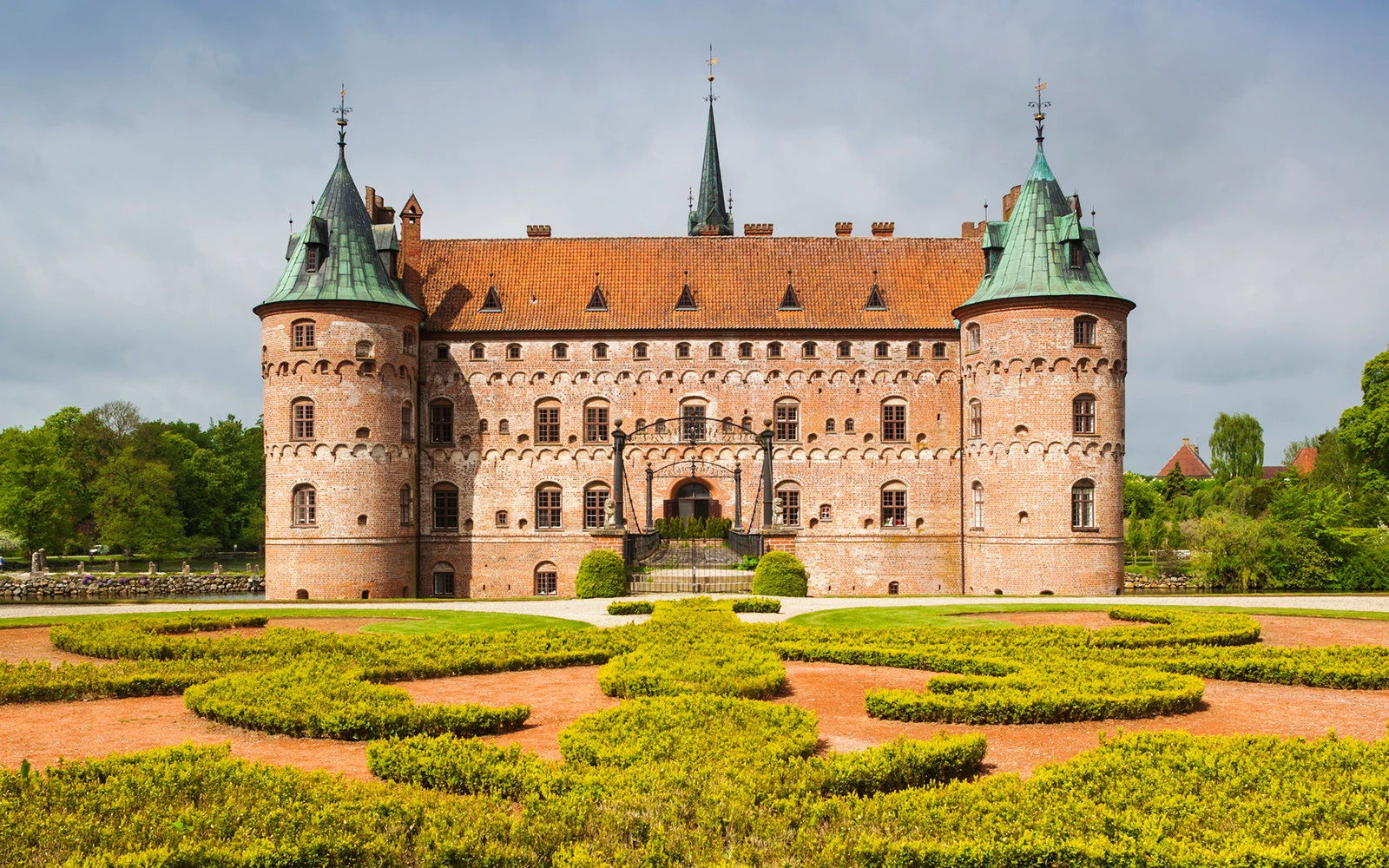 Dự đoán ngày mới 22/05/2018 cho 12 con giáp