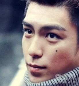 Có nét tướng này, coi chừng tán gia bại sản