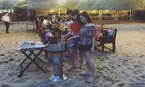 Bãi Đông - "Thiên đường” mới của biển Thanh Hóa có gì hấp dẫn?