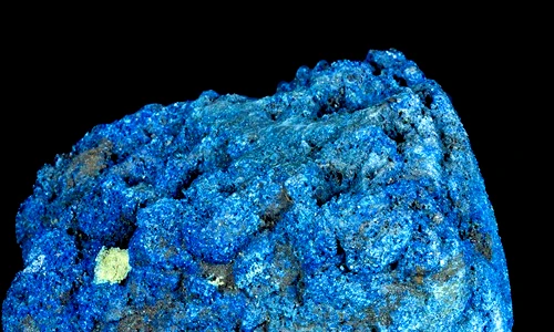 Tìm thấy khối bột màu lam Ai Cập ở nơi tiệc tùng khét tiếng