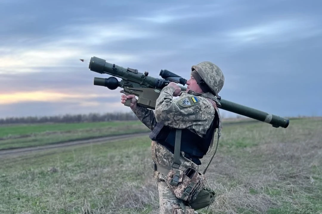 Ukraine dùng vũ khí cũ phá hủy tên lửa tân tiến của Nga