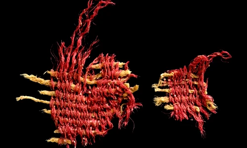 Bí ẩn mảnh vải nhuộm đỏ trong Hang Lầu Lâu 3.800 năm tuổi