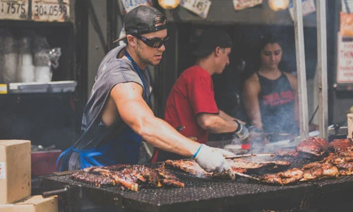 Bất ngờ trước lai lịch của 14 món ăn nổi tiếng ở Mỹ