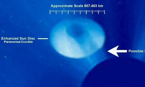 Phát hiện đĩa khổng lồ nghi UFO trên khí quyển Mặt trời