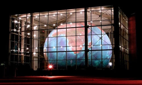 Tận mục mô hình quả địa cầu khổng lồ nhất thế giới