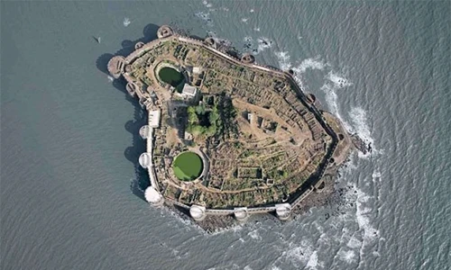 Bí ẩn pháo đài “bất khả xâm phạm”, bất tử suốt trăm năm