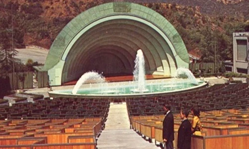 Há hốc mồm kinh ngạc những câu chuyện ma mị ở Hollywood