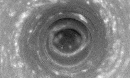 Ấn tượng chùm ảnh sao Thổ mới nhất từ NASA (2)