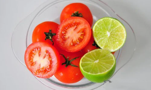 Đánh bay tất cả các loại mụn chỉ với 1 quả chanh