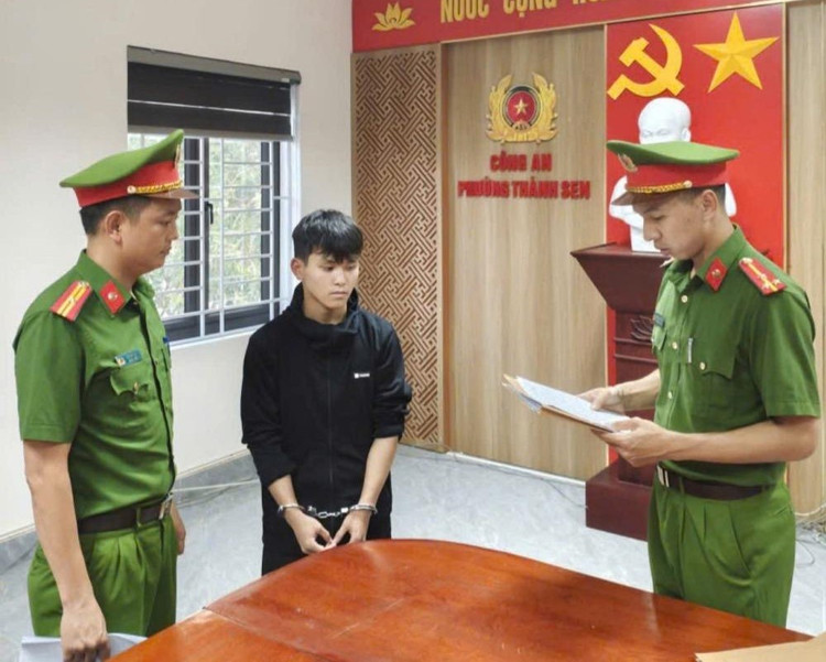Đối tượng Võ Quốc Vũ tại cơ quan Công an. 689d607ef3180.jpg