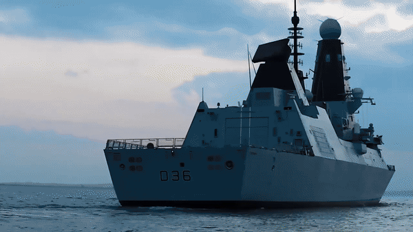 Theo giới thiệu của Hải quân Mỹ, Phalanx CIWS chuyên dùng để bắn hạ những tên lửa do chiến hạm hay máy bay địch tấn công, đã xuyên qua được hàng rào phòng thủ bên ngoài của hạm đội, đang bay đến gần chiến hạm.