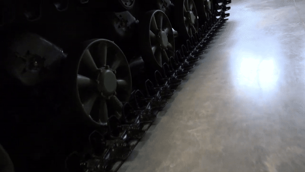 Object 279 được thiết kế nhằm giảm thiểu tác động của sóng xung kích từ các loại bom hạt nhân.