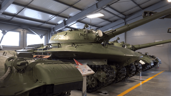 Hiện giờ, xe tăng Object 279 vẫn đang được trưng bày tại Bảo tàng Phương tiện chiến tranh ở quận Kubinka, ngoại ô Mosco.
