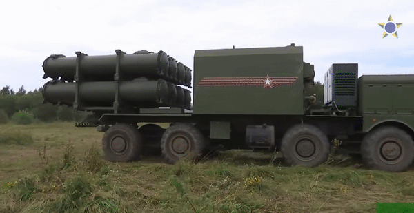Hệ thống tên lửa bờ biển Bal-E được NATO định danh là AS-20 Kayak, đây là một trong số các hệ thống tên lửa chống hạm uy lực nhất hiện nay của Nga.