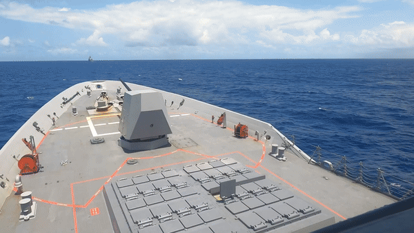 SM-2MRIIIB (phiên bản RIM-66M-5): được nâng cấp hơn với chương trình cải tiến tên lửa Homing, hệ thống dò tìm đôi IR/SARH, hệ thống dò tìm hồng ngoại IR được gắn bên cạnh tên lửa, nhờ đó sự chính xác được nâng lên.