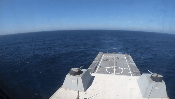 SM-2MRII được phóng từ bệ phóng MK-26 và sau đó là sử dụng hệ thống phóng thẳng đứng VLS MK-41.