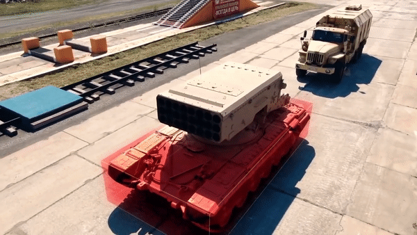 Chúng phóng ra nhiều mảnh đạn, lửa cháy và sóng xung kích trên khu vực rộng lớn bao trùm mục tiêu của đối phương.