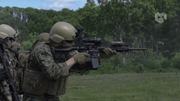 HK416 sử dụng cơ cấu trích khí kiểu piston ngắn tương tự như trên súng trường G36 của Đức.