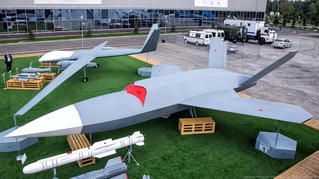 Hé lộ uy lực UAV tàng hình Grom Nga sắp đưa vào tham chiến